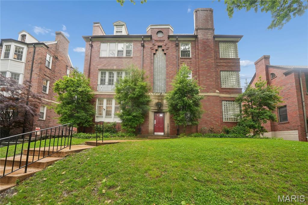 Oxford Place Condo - Residential