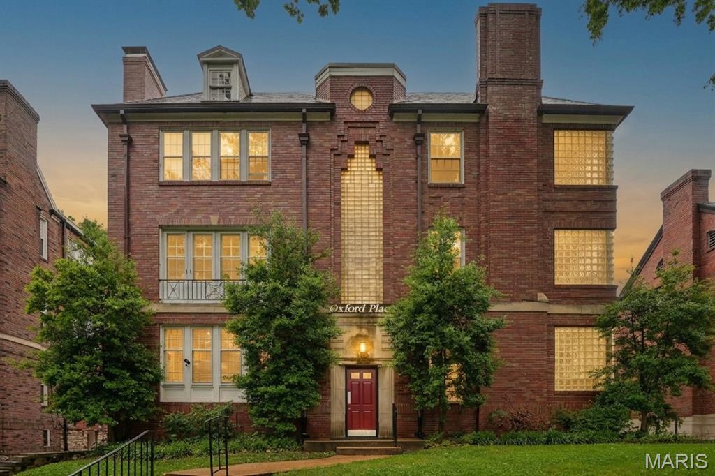 Oxford Place Condo - Residential