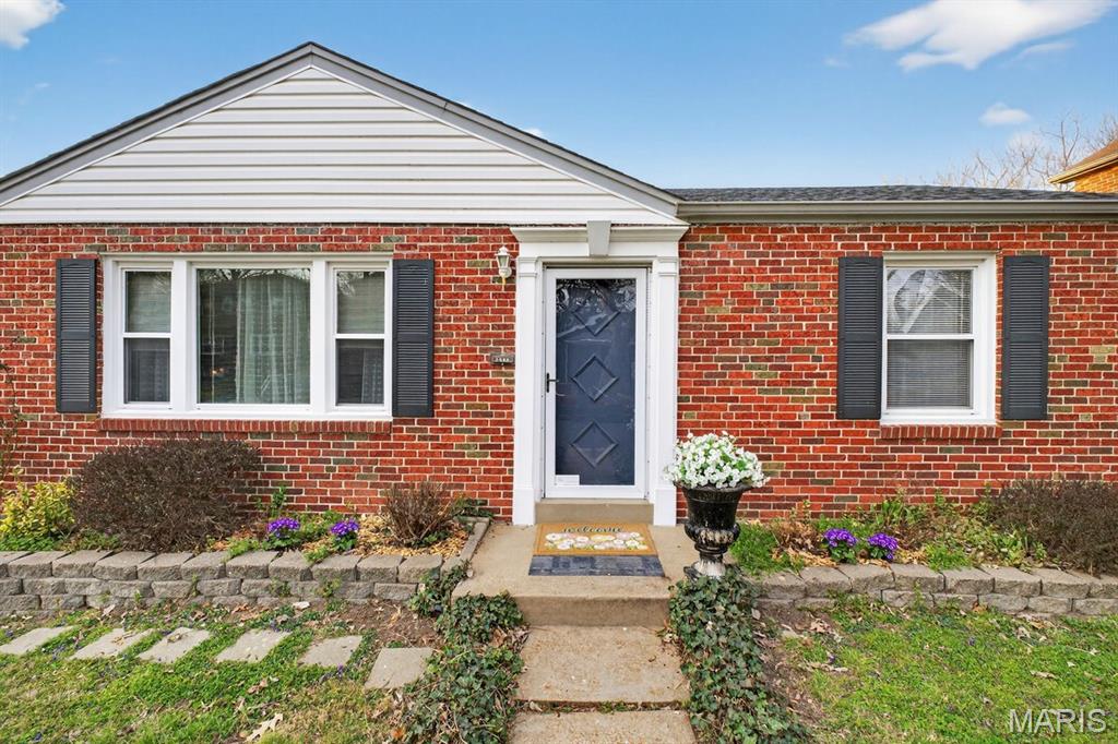 6929 Dartmouth Avenue