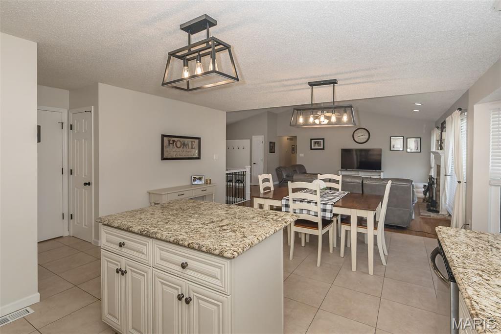 Vlgs At Dardenne Cheneaox Village - Residential