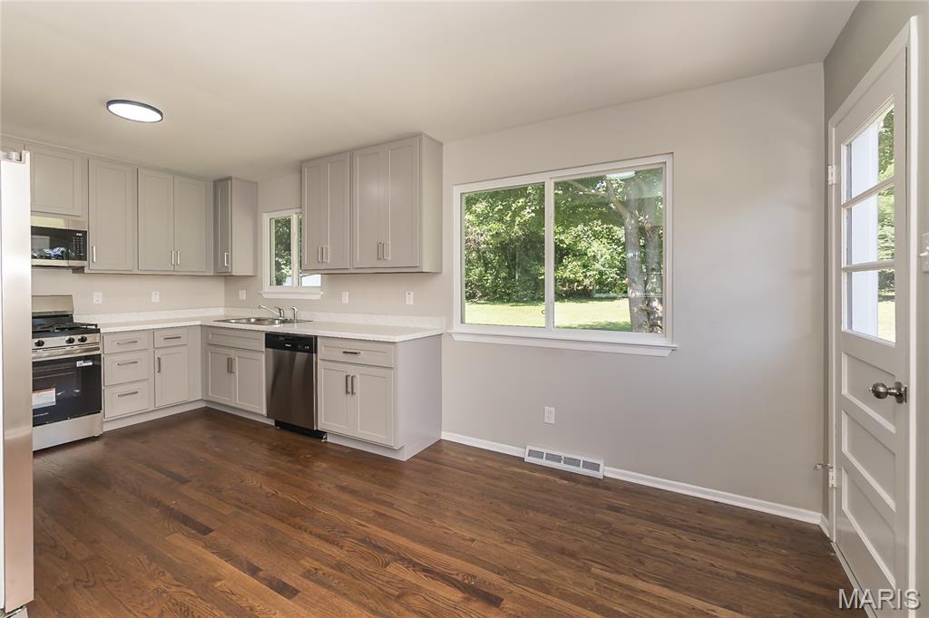 Lackland Estates - Residential