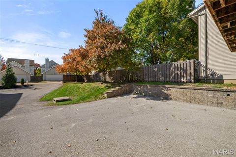 Tiny photo for 4208 Olive Street #4208, St Louis, MO 63108 (MLS # 26007630)