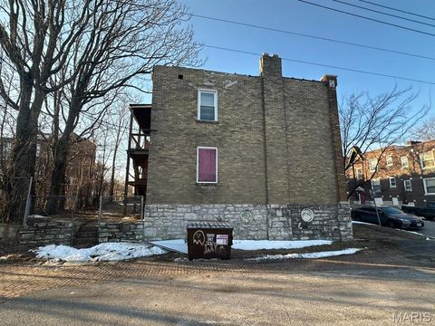 Tiny photo for 2925 Gasconade Street, St Louis, MO 63118 (MLS # 26011093)