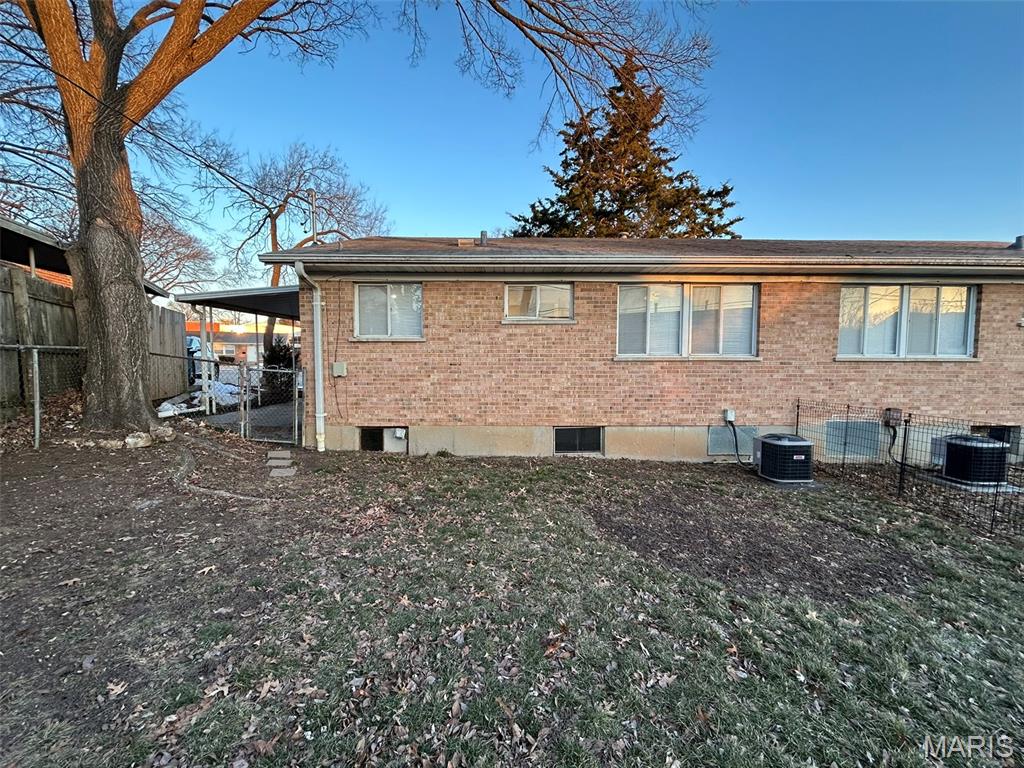 Oak Forest - Residential Lease