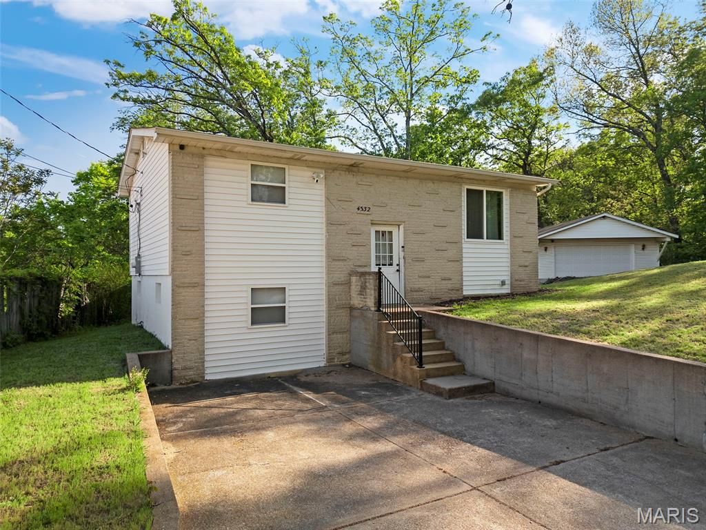 Photo of 4332 Darla Drive, Antonia, MO 63052 (MLS # 26024616)
