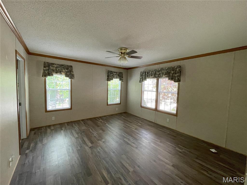 678 Sunset Farms Trail
