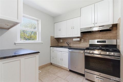 Tiny photo for 1550 Grant Road, Webster Groves, MO 63119 (MLS # 26020392)