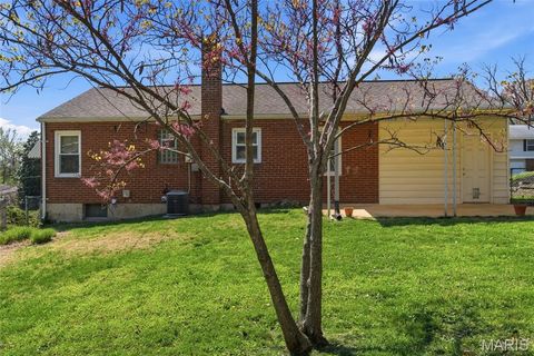 Tiny photo for 1550 Grant Road, Webster Groves, MO 63119 (MLS # 26020392)