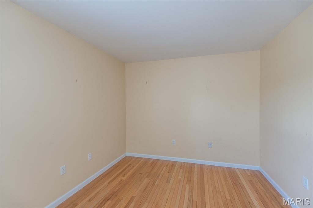 Maryland Heights, Missouri 63043, United States, 4 Bedrooms Bedrooms, ,3 BathroomsBathrooms,Residential,Pending,191133