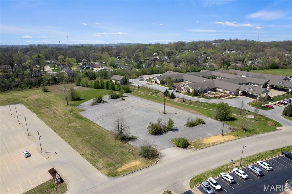 Photo of 367 S Broadview Street, Cape Girardeau, MO 63703 (MLS # 26021562)