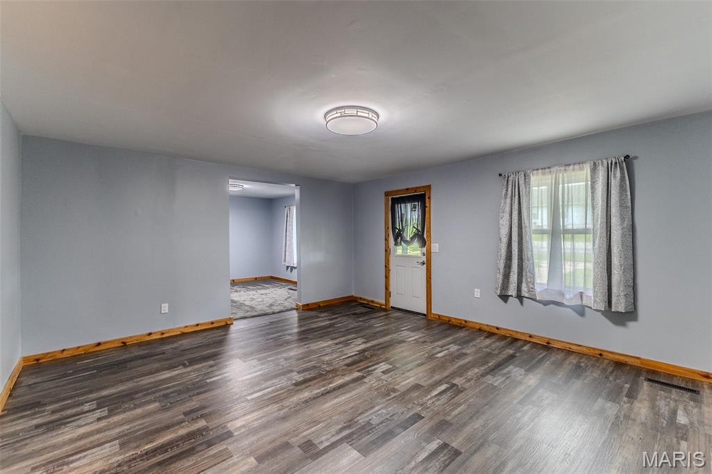 107 W Ruby Street