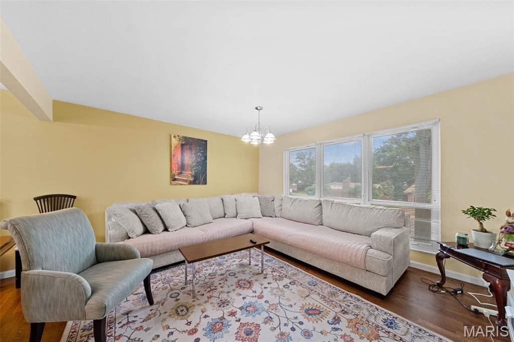 5263 Faro Drive