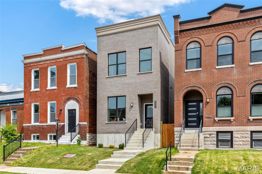 Laclede Race Course - Residential