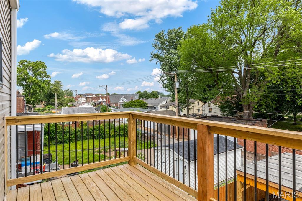 Laclede Race Course - Residential