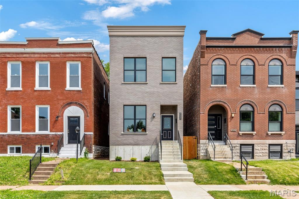 Laclede Race Course - Residential