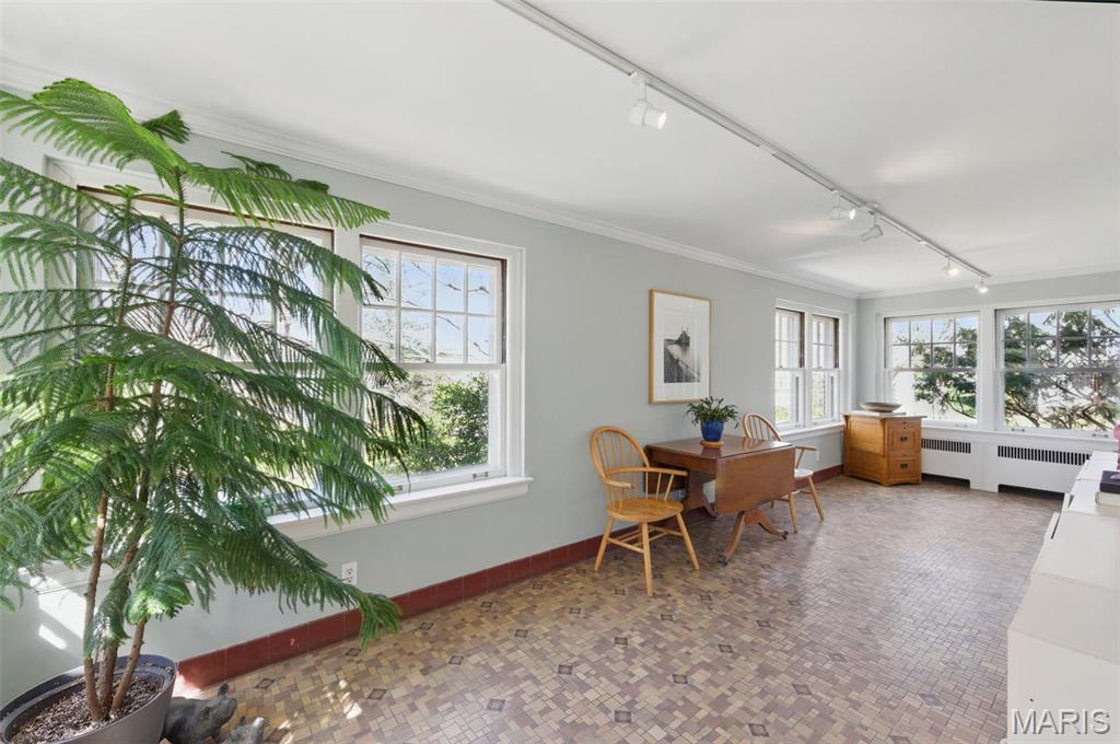 St Louis, Missouri 63119, United States, 5 Bedrooms Bedrooms, ,3 BathroomsBathrooms,Residential,Active,105091