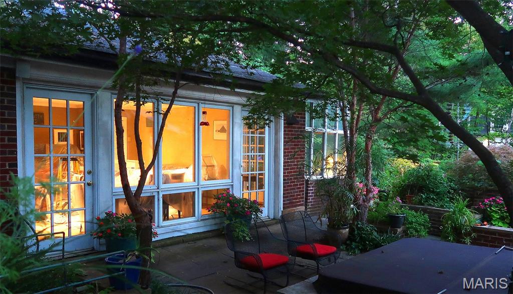 St Louis, Missouri 63119, United States, 5 Bedrooms Bedrooms, ,3 BathroomsBathrooms,Residential,Active,105091