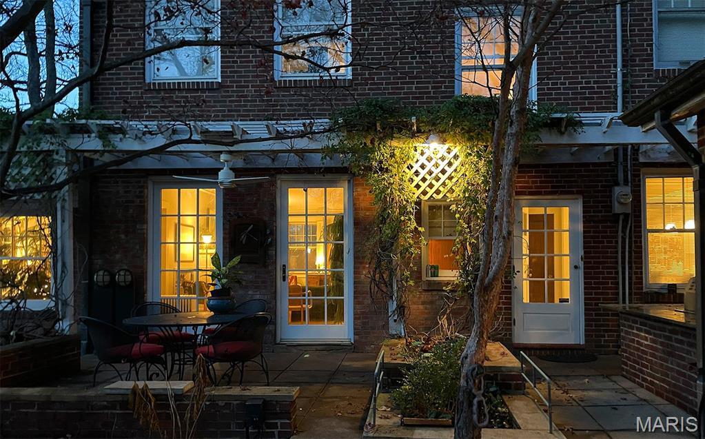 St Louis, Missouri 63119, United States, 5 Bedrooms Bedrooms, ,3 BathroomsBathrooms,Residential,Active,105091