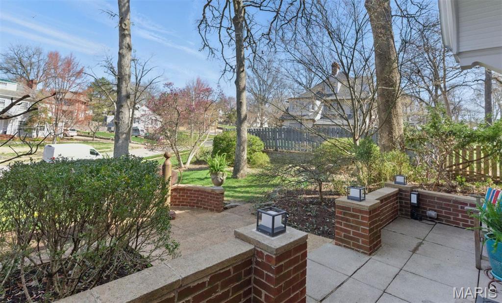 St Louis, Missouri 63119, United States, 5 Bedrooms Bedrooms, ,3 BathroomsBathrooms,Residential,Active,105091