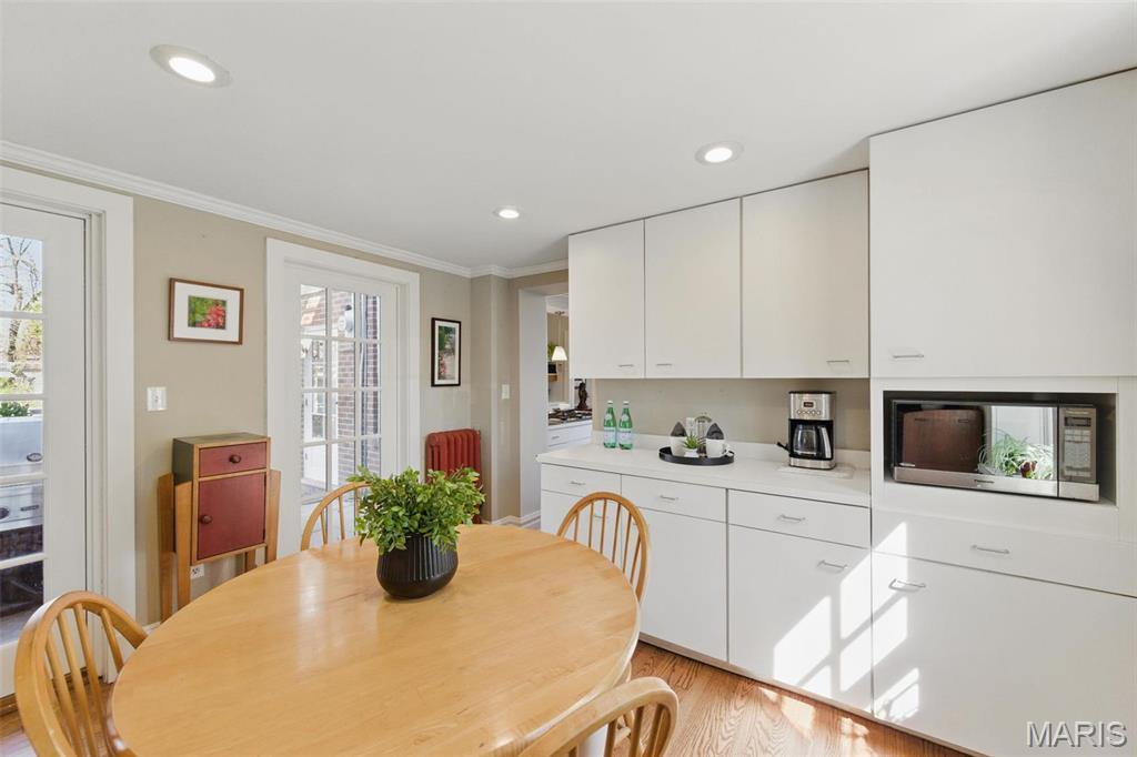 St Louis, Missouri 63119, United States, 5 Bedrooms Bedrooms, ,3 BathroomsBathrooms,Residential,Active,105091