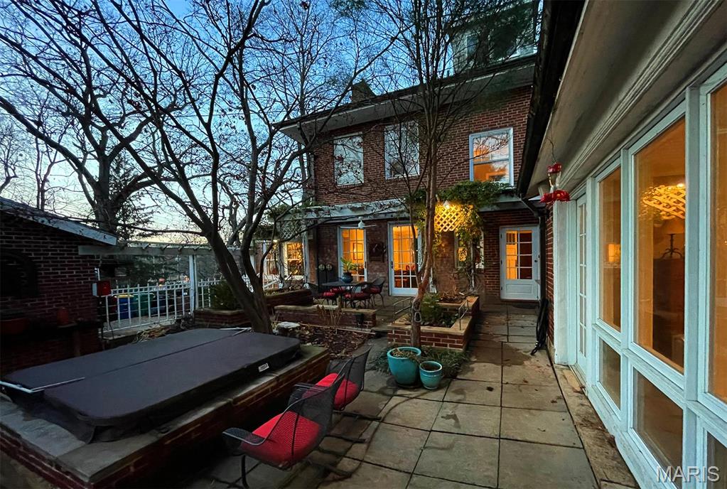 St Louis, Missouri 63119, United States, 5 Bedrooms Bedrooms, ,3 BathroomsBathrooms,Residential,Active,105091