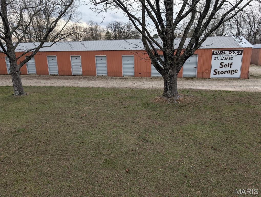 St. James - Commercial Sale