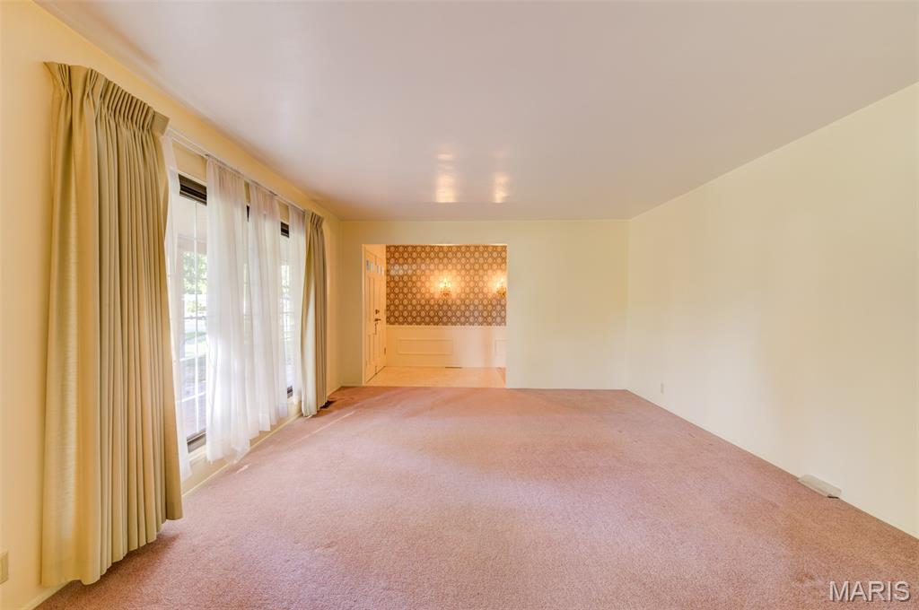 3975 Highwillow Drive