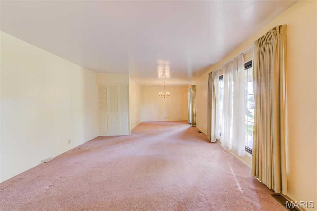 3975 Highwillow Drive