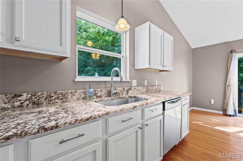 Tiny photo for 1914 McKinley Range, Festus, MO 63028 (MLS # 26046829)