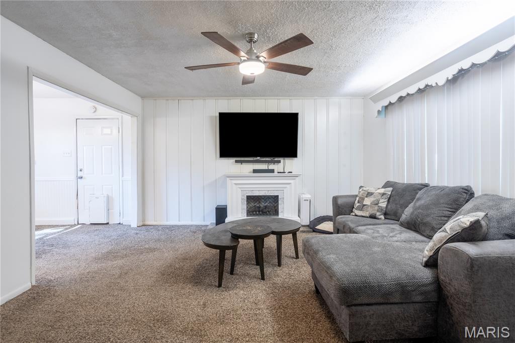 White Oaks - Residential