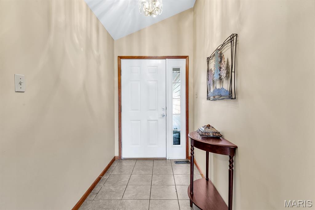 17824 Valley View Lane