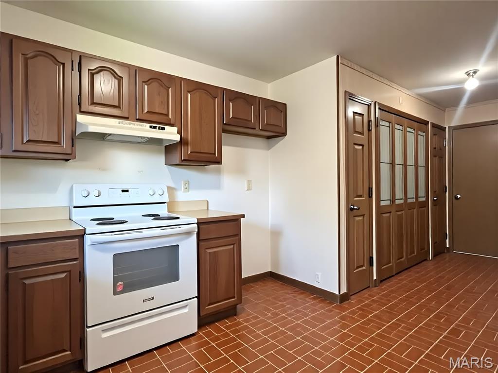 Doercrest Manor - Residential