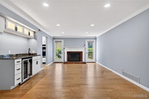 Tiny photo for 2323 Manor Grove Drive #5, Chesterfield, MO 63017 (MLS # 26013382)