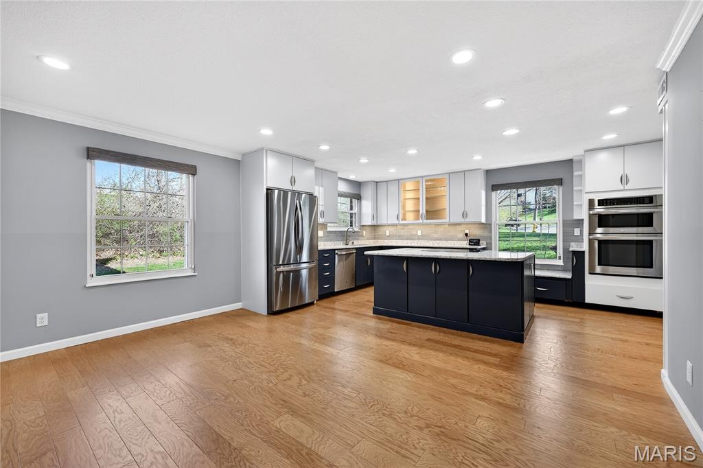 Manors Of Broadmoor - Residential