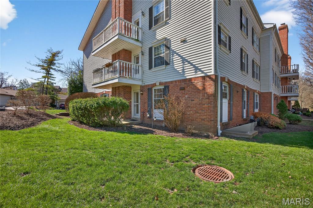 Manors Of Broadmoor - Residential