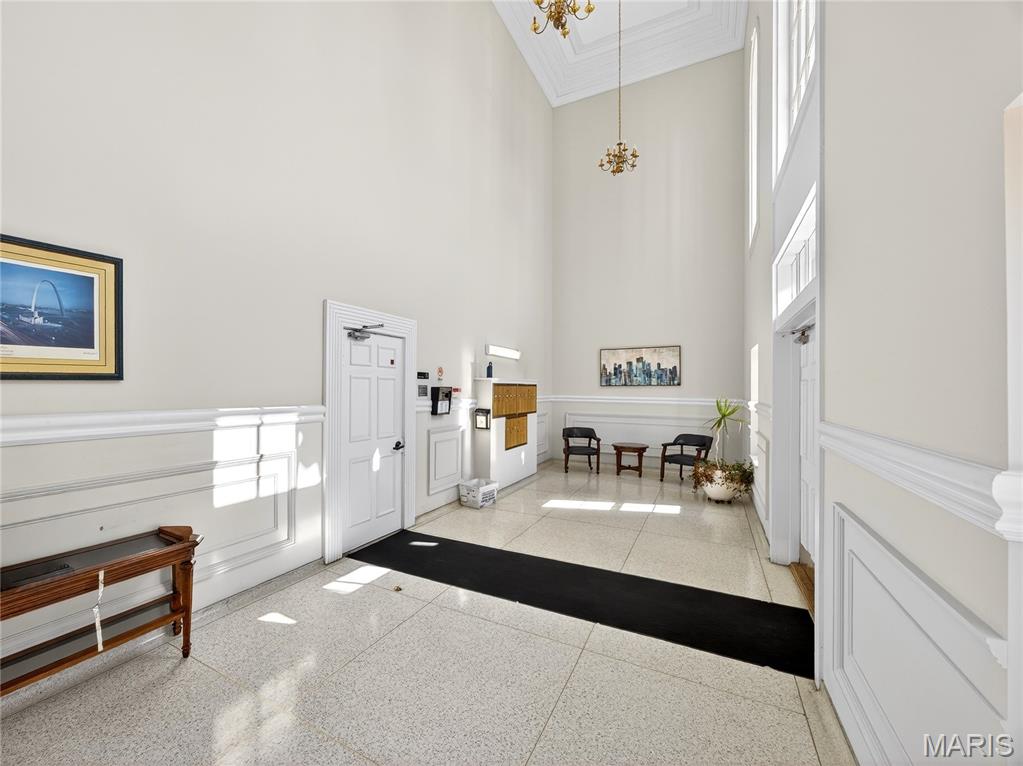 Manors Of Broadmoor - Residential