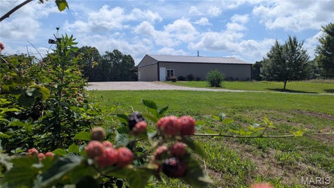Tiny photo for 22221 Macedonia Church Road, Warrenton, MO 63383 (MLS # 26041384)