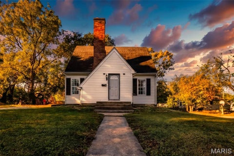 Photo of 615 N 4th Street, Elsberry, MO 63343 (MLS # 26068200)