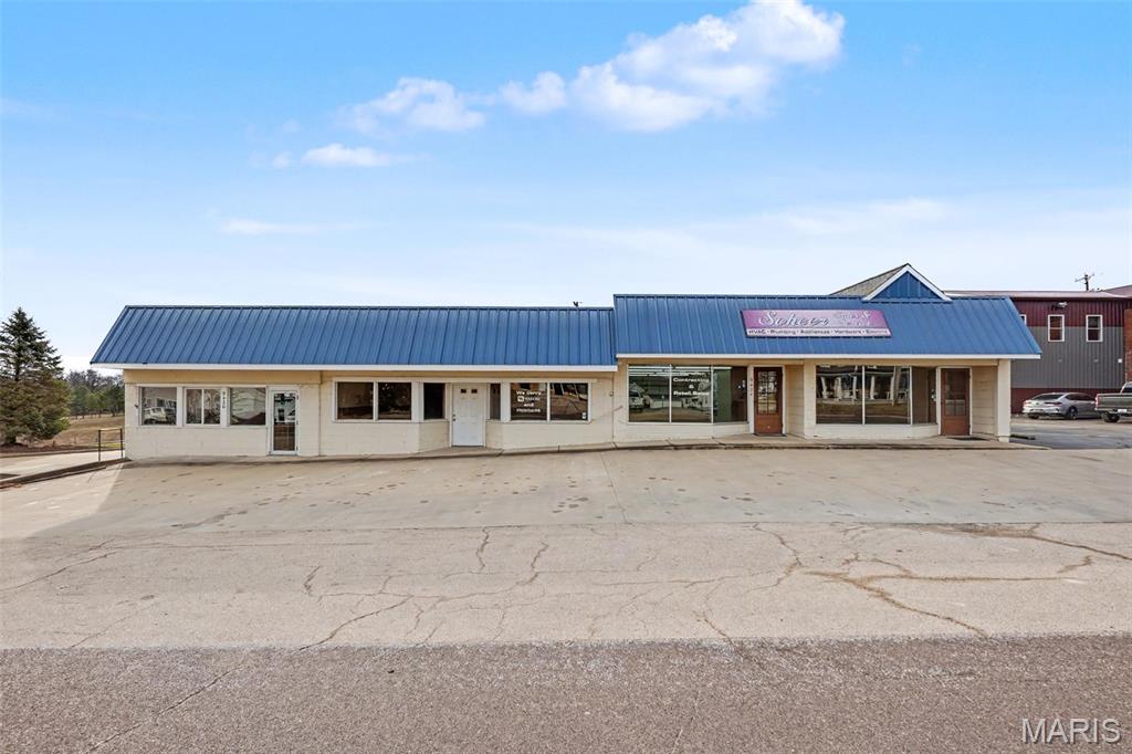 Tracts - Commercial Sale