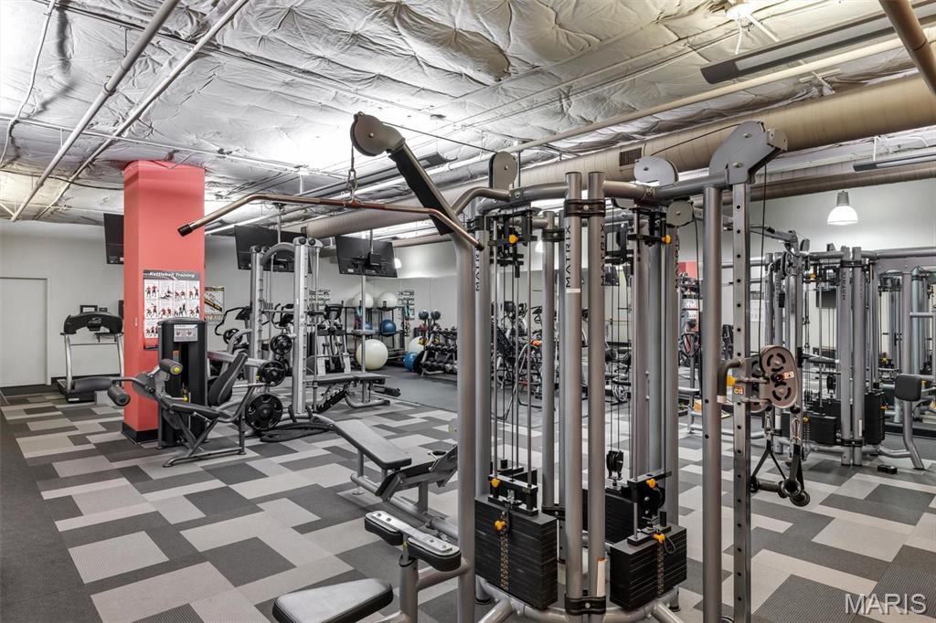 Park Tower Condo - Residential