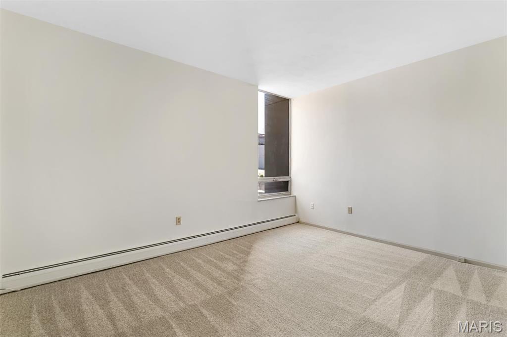 Park Tower Condo - Residential