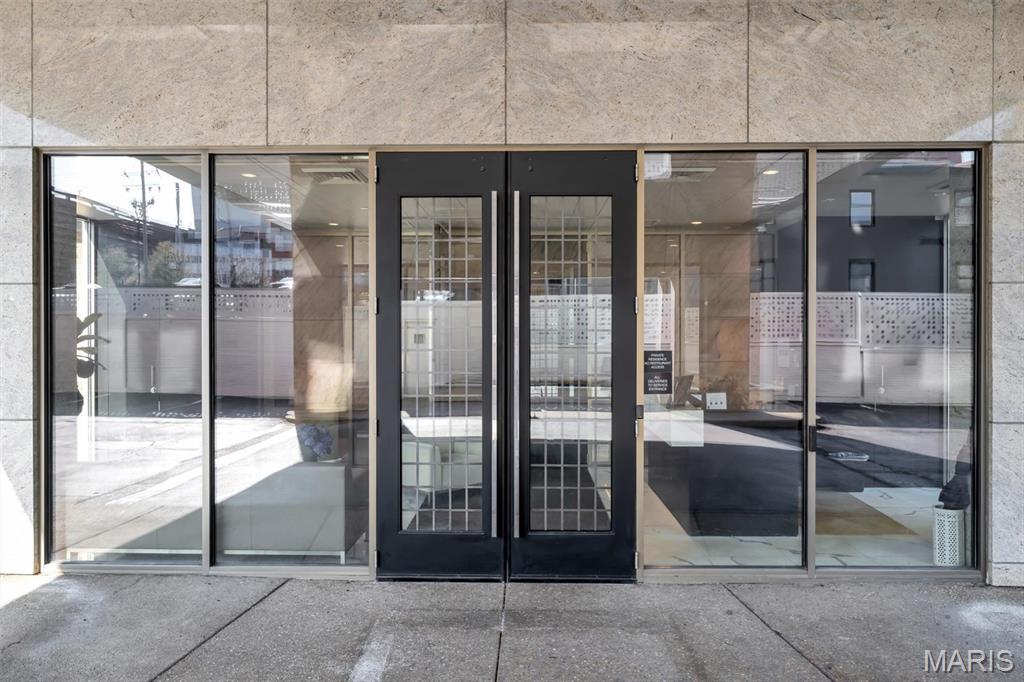 Park Tower Condo - Residential