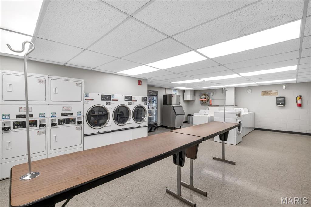 Park Tower Condo - Residential