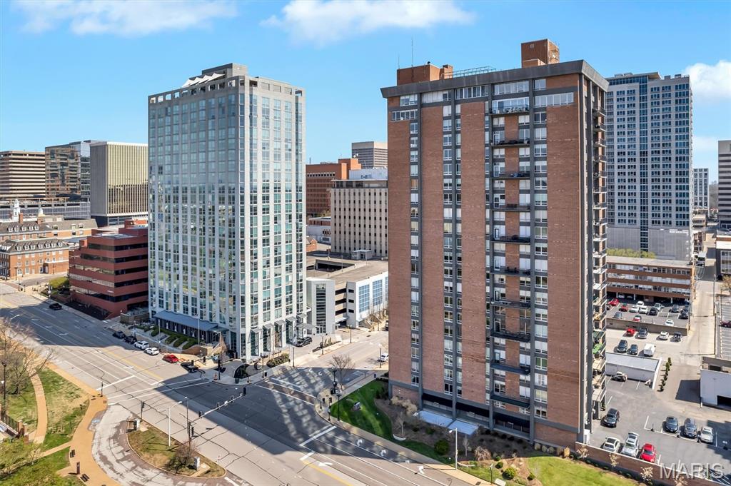 Park Tower Condo - Residential