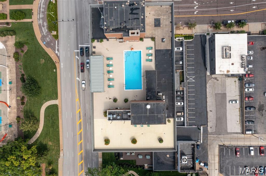 Park Tower Condo - Residential