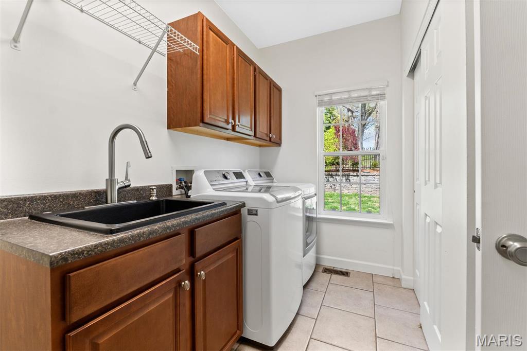 Oak Estates - Residential