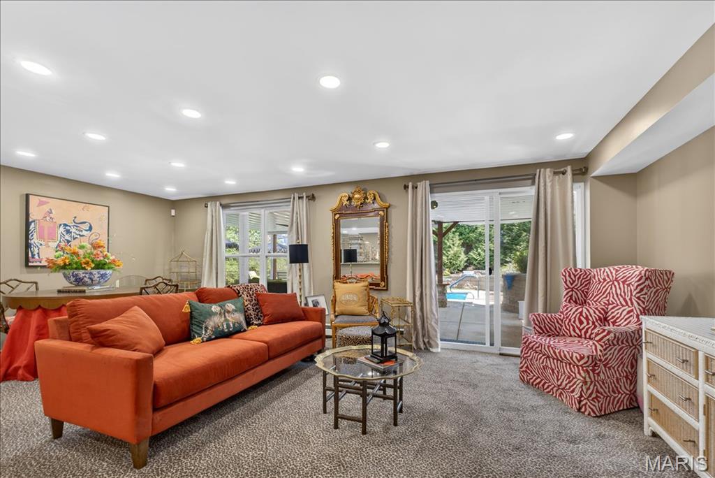 Villas At Greystone The - Residential