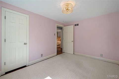 Tiny photo for 664 Hawbrook Avenue, Kirkwood, MO 63122 (MLS # 25066013)