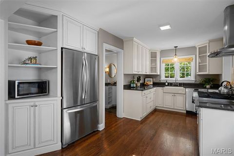 Tiny photo for 664 Hawbrook Avenue, Kirkwood, MO 63122 (MLS # 25066013)
