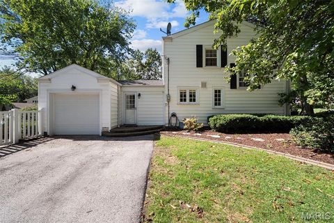 Tiny photo for 664 Hawbrook Avenue, Kirkwood, MO 63122 (MLS # 25066013)